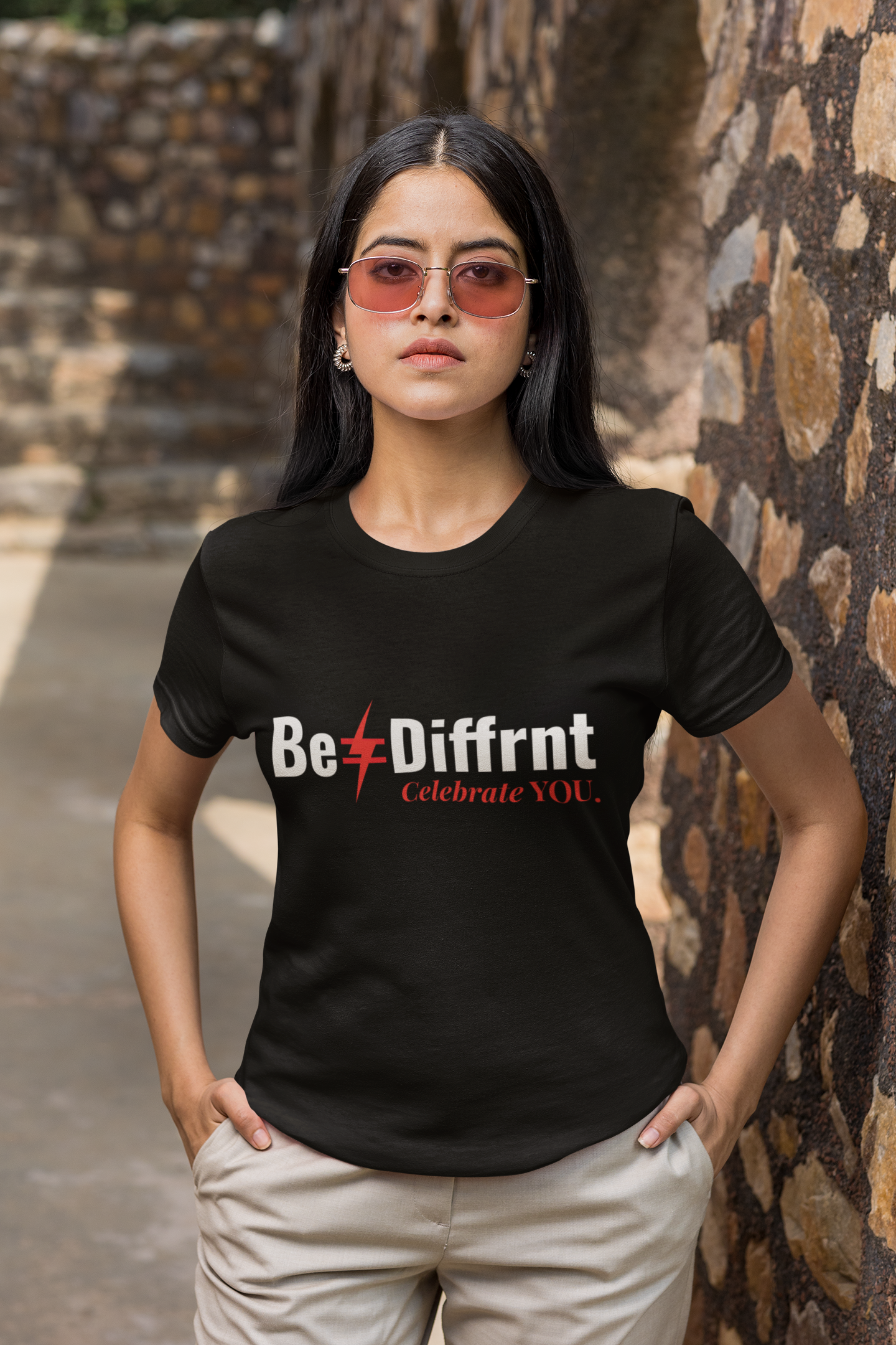Be≠Diffrnt Black Signature Tee